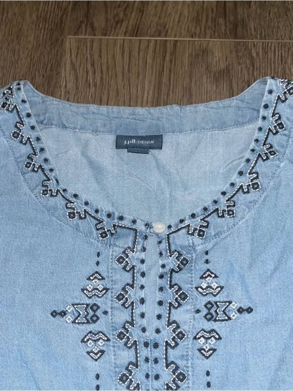 J. Jill Chambray Denim Tunic Blouse Size Small - Picture 3 of 9